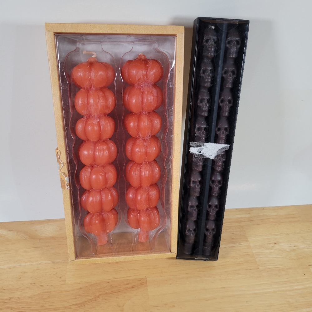 Pumpkin and Skull Candle Set